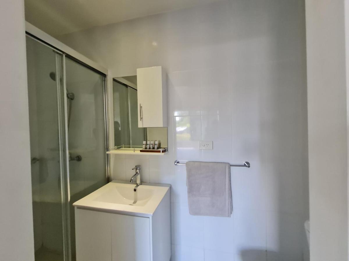 New Door Apartments 325 Nadi Exterior photo